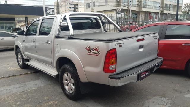 Toyota Hilux CD Srv D4-D 4x4 3.0 Tdi Diesel Automtica 2011 - Foto 13
