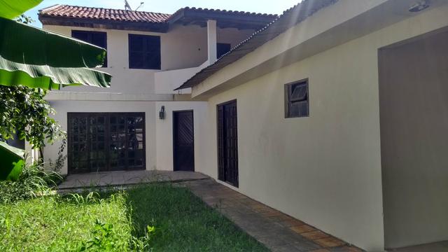 Ampla residência próxima ao mar! - Foto 4