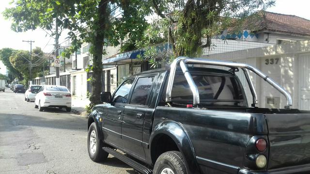 Mitsubishi L 200