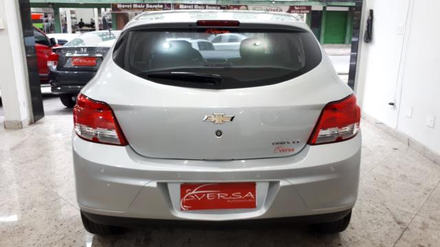 ONIX 2013/2013 1.0 MPFI LT 8V FLEX 4P MANUAL - Foto 2