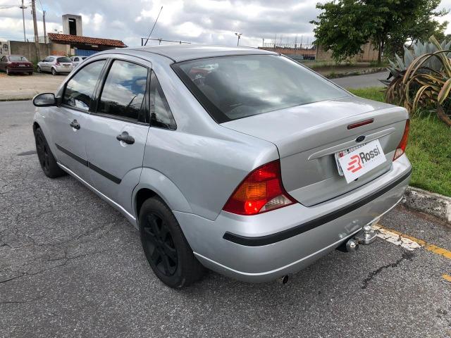 Focus sedan 1.6 - Foto 2