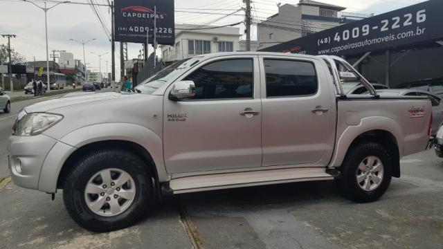Toyota Hilux CD Srv D4-D 4x4 3.0 Tdi Diesel Automtica 2011 - Foto 4