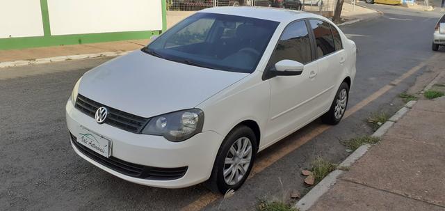 Polo sedan 1.6 2011/12 - Foto 3