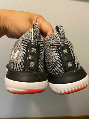 tenis under armour slingflex