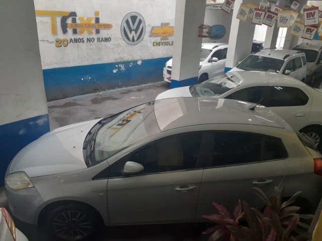 FIAT BRAVO ESSENCE 1.8 , 2011 , COMPLETO COM GARANTIA