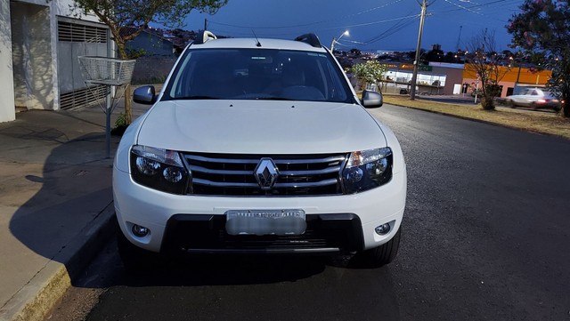 RENAULT DUSTER TECH ROAD