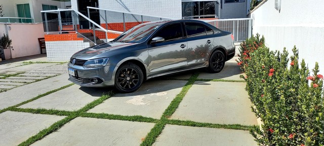JETTA CONFORTLINE 2.0 2011