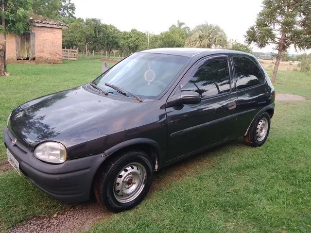 GM - Chevrolet CORSA HATCH GL 1.4 EFI 1995 / 1995 por R$ 21.900,00 - FJ  Multimarcas