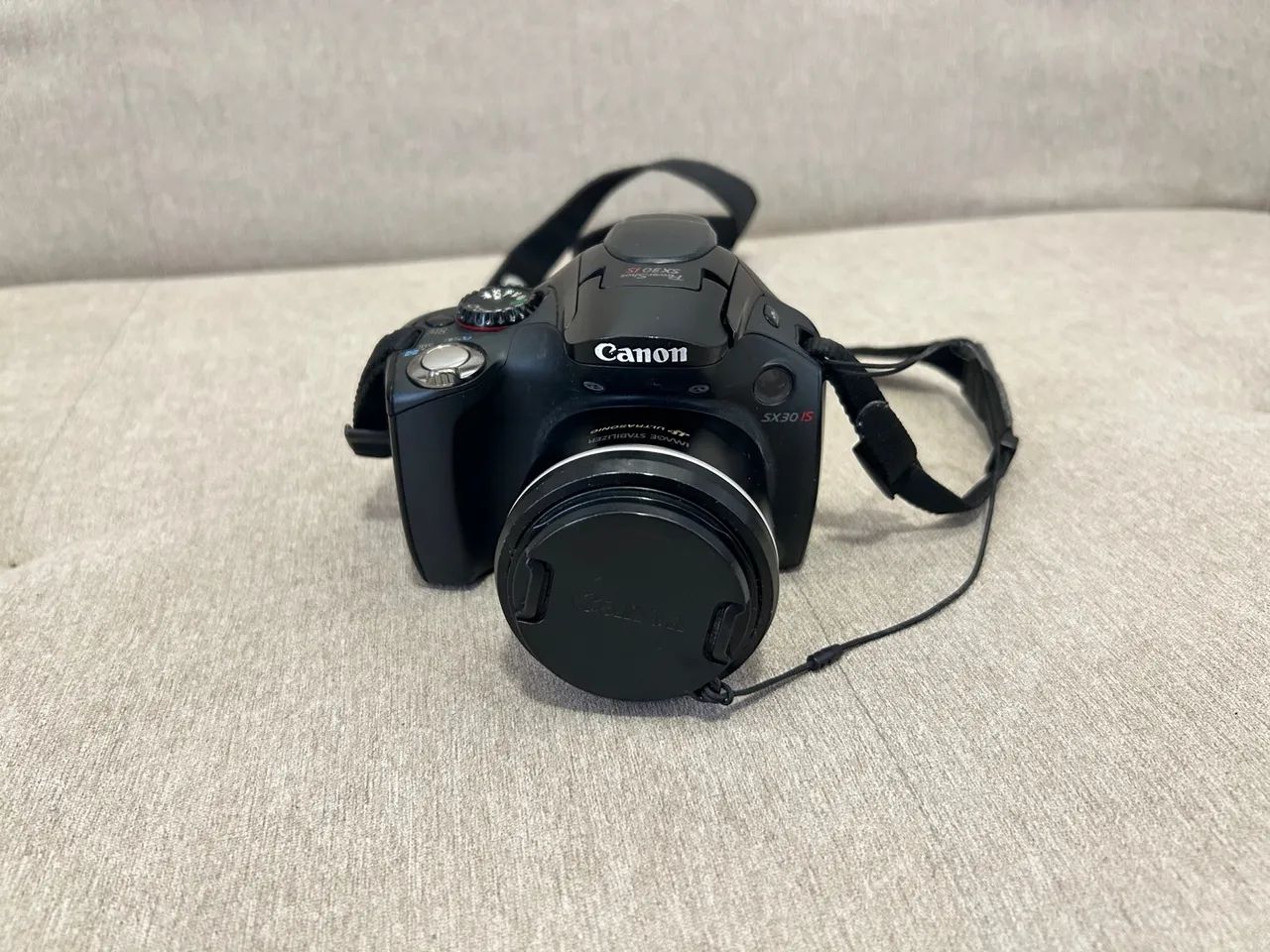 Câmera Canon SX30 IS - Ótimo estado! - Foto 2