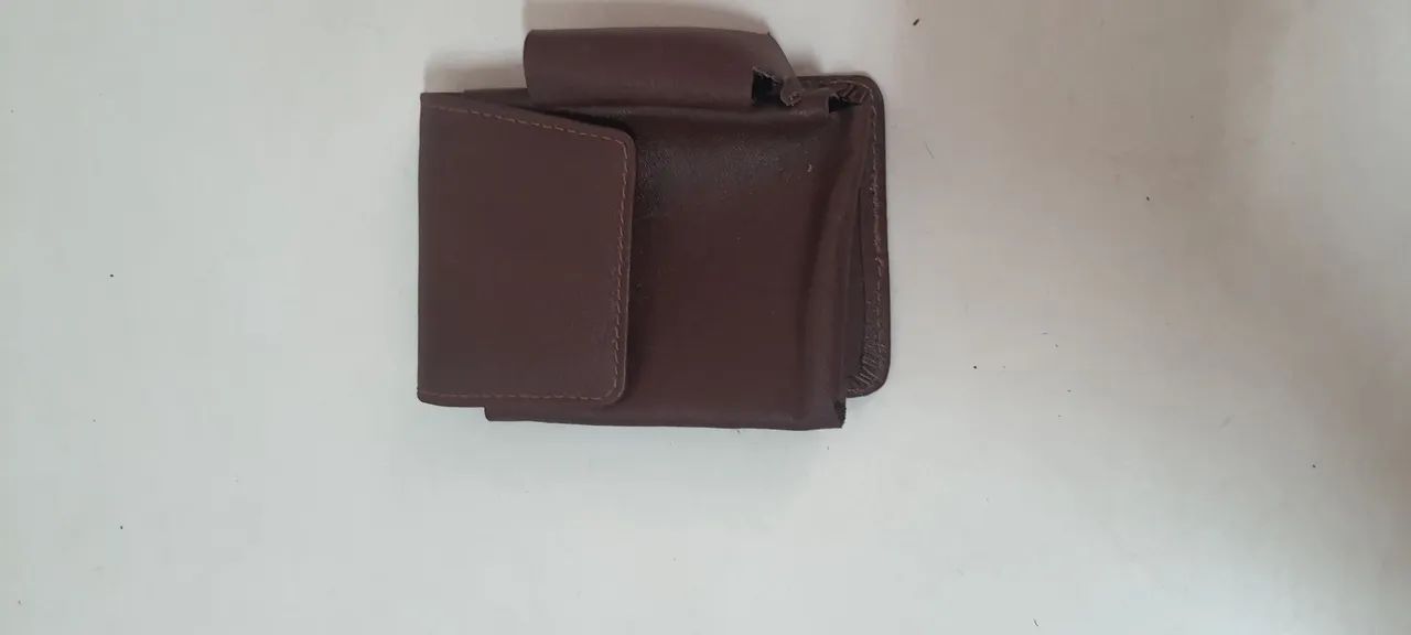 Porta cigarros  com suporte para cinto