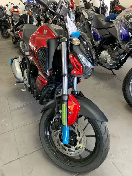 Yamaha FZ15 2024 0km ( vitória motors )