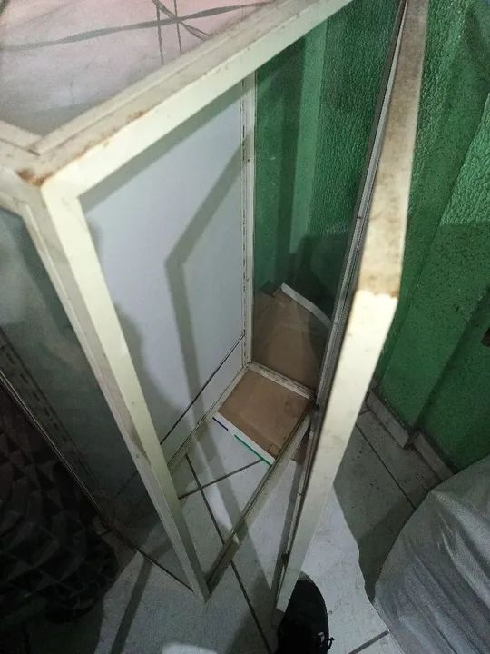 Antiga Vitrine Hospitalar - Foto 2