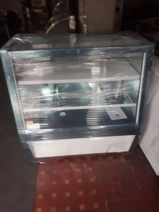 Balcão refrigerado novo