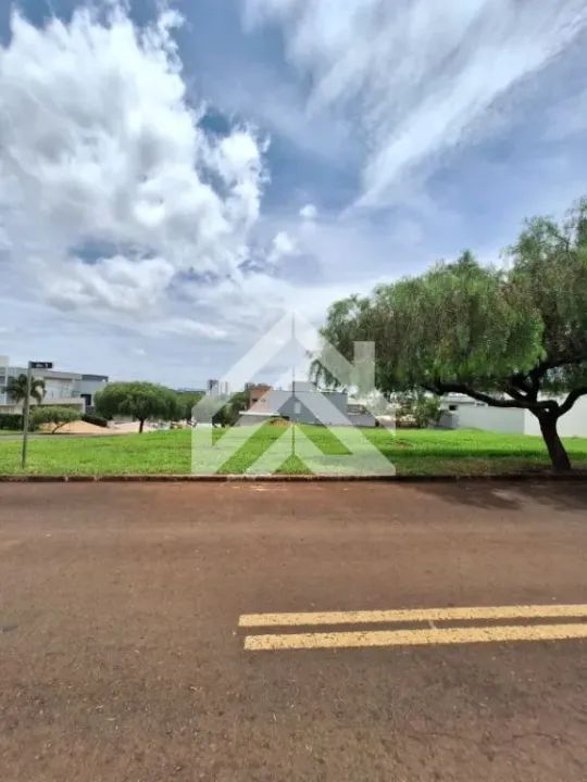 Lote diferenciado para venda no condomínio Campos do Conde com 794 m2 em ótima localização - Foto 2