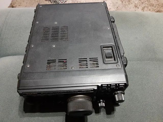 Rádio amador yaesu ft897 - Foto 2