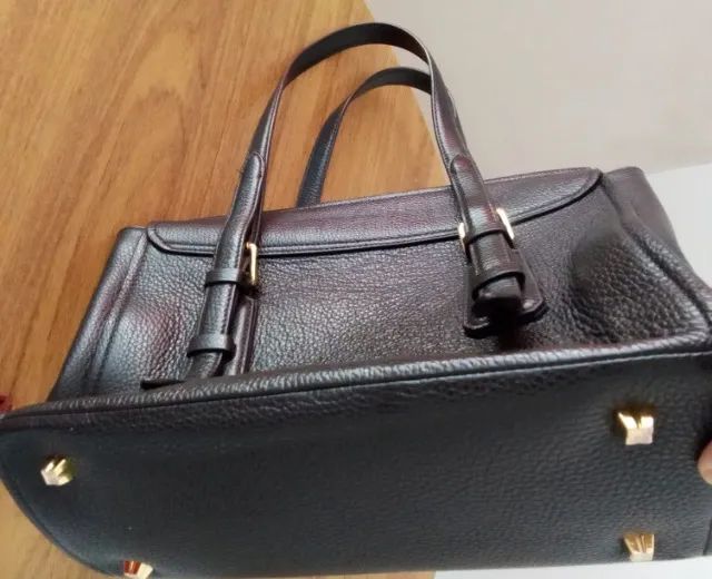 Bolsa  bcegmaxazria preta usada - Foto 2