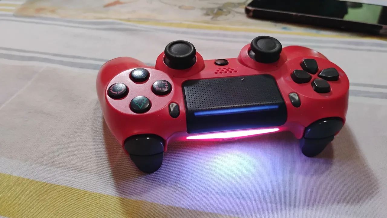Controle Ps4 similar 1° linha