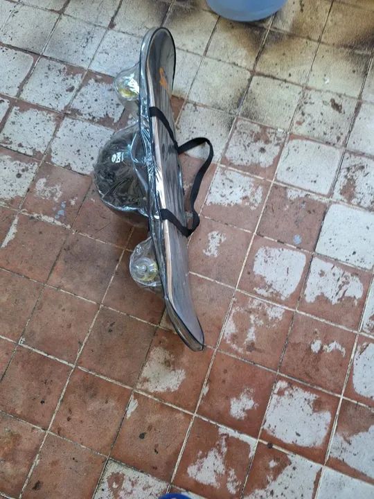 Skate tradicional + equipamento de proteção - Foto 5