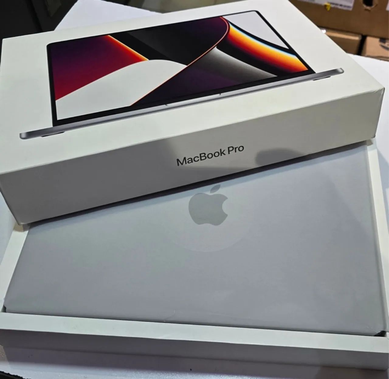 MacBook Pro M5 14.2 2025 16GB/ 1TB - Notebooks - Altiplano Cabo