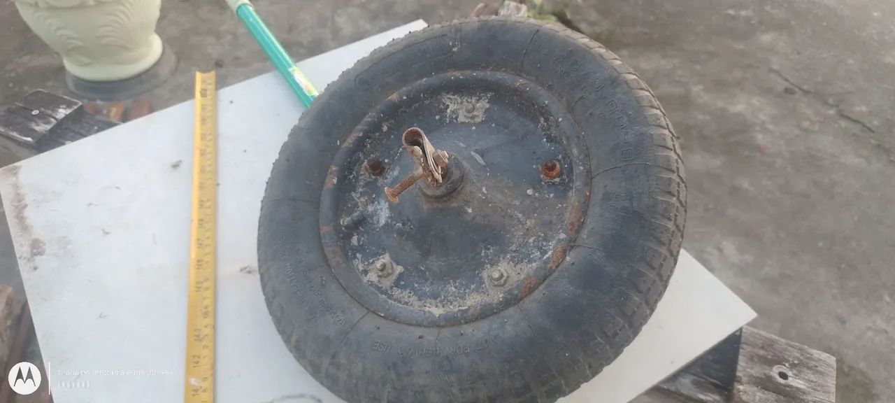 Roda de carrinho de mão completa64299978998018120