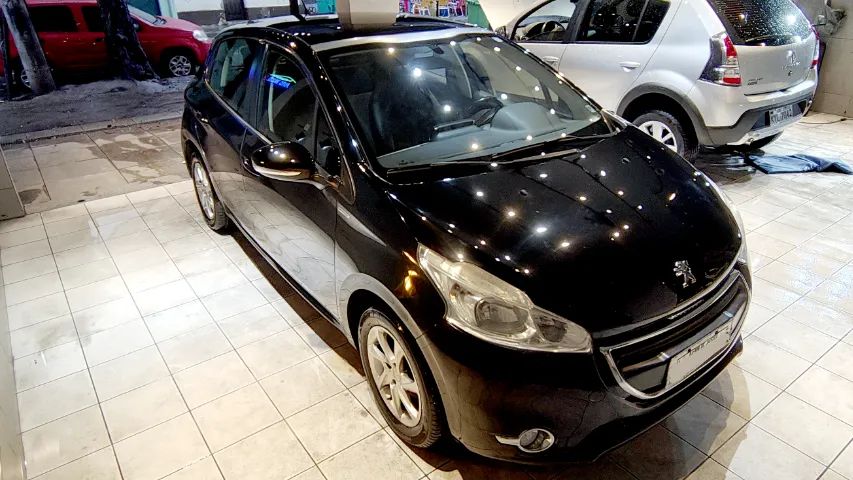 Peugeot 208 Allure 1.6 Automático 2016 - Teto panorâmico! - Foto 2