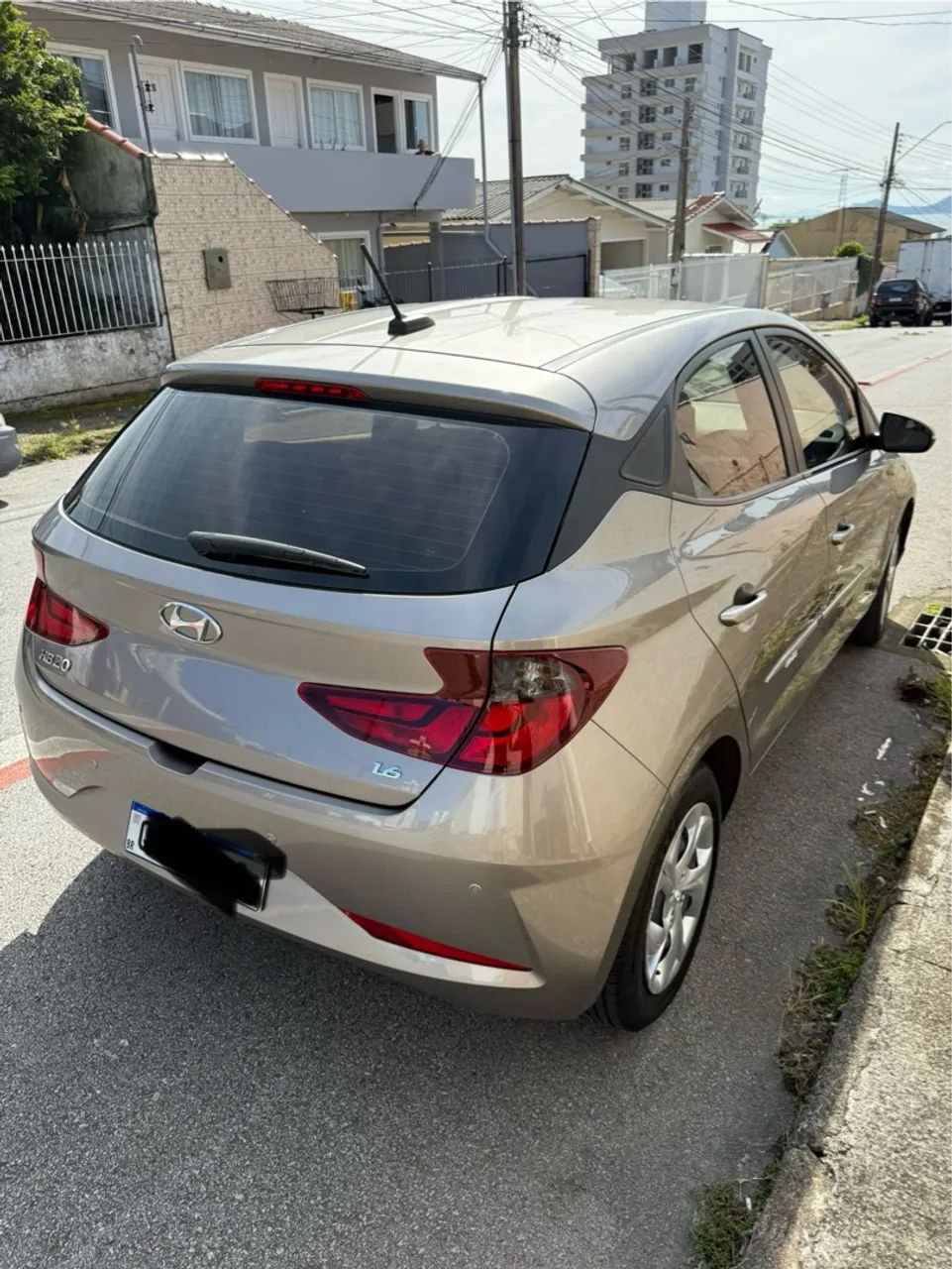 HB20 1.6 automático 27milKM