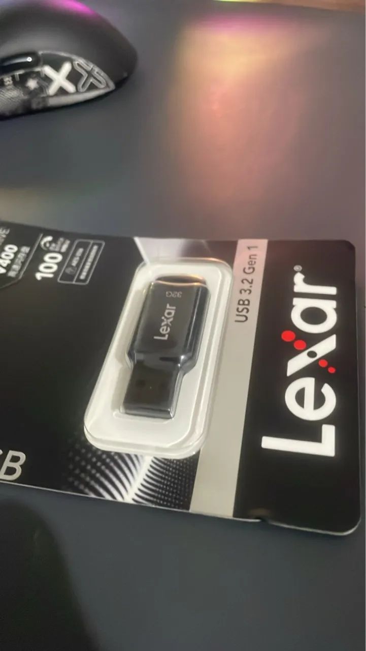 USB Lexar 32 gb