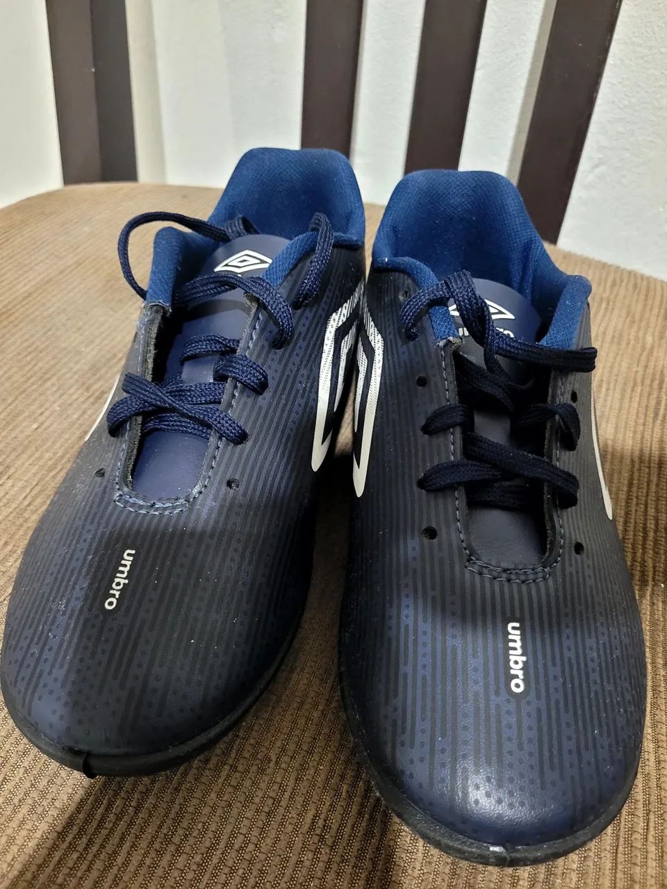 Chuteira society Umbro Original TAM 39 - Foto 3