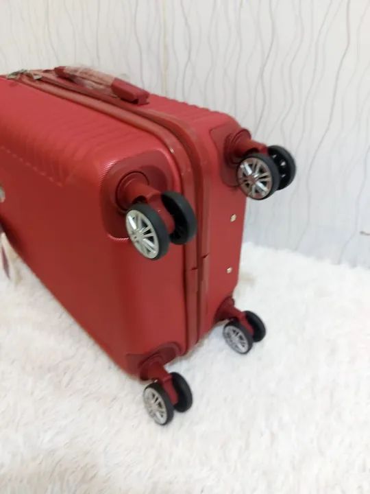 Mala pequena de 10kg. Vermelha. Entrega grátis  - Foto 2