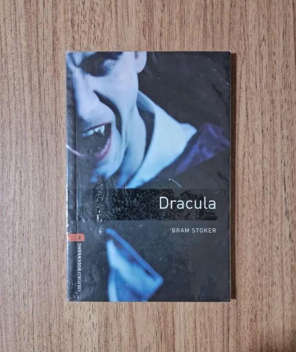 Livro Drácula -Oxford University