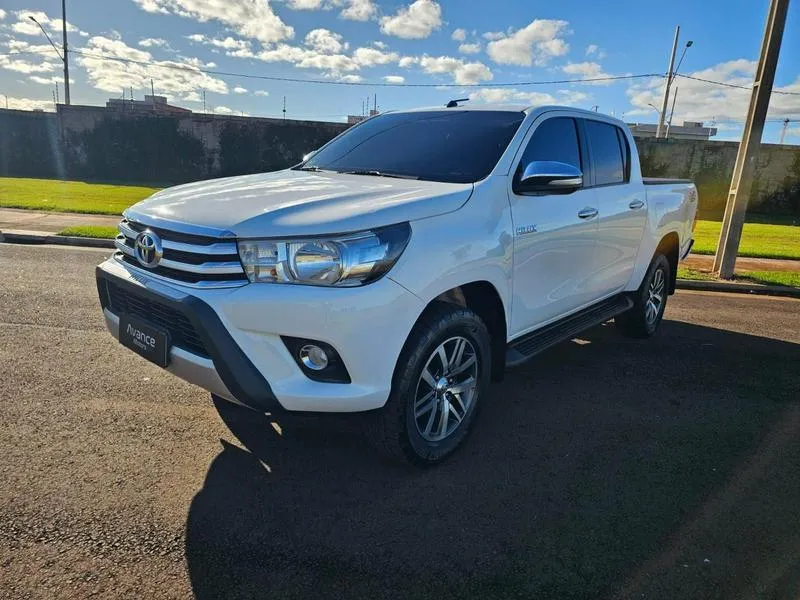 TOYOTA HILUX 2.8 SRV 4X4 CD 16V DIESEL 4P AUTOMATICO 2016