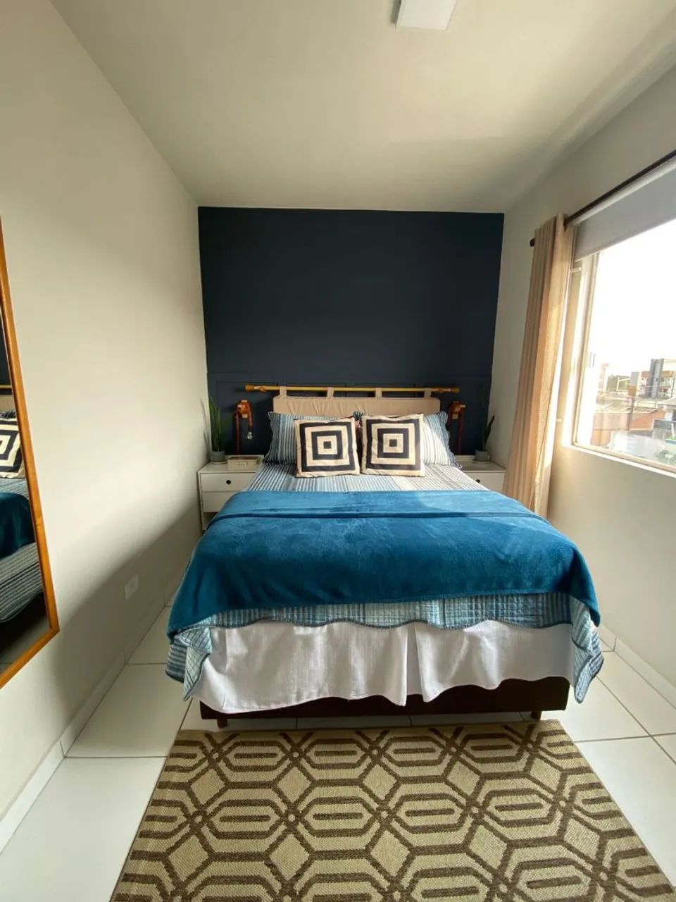 Cabeceira de Cama Estofada Bege com Varão  - Foto 4