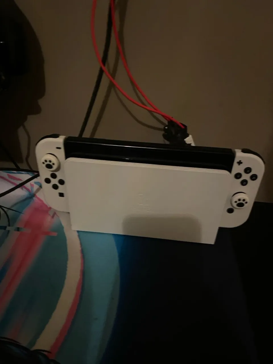 Nintendo Switch OLED + Cartao de 256GB + grip analógico + capinha  joy cons