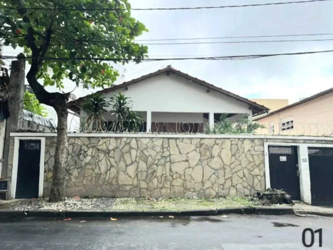 Excelente Casa 2 Pavimentos na Pituba para Residência/Comércio/ Empreendimento