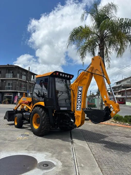 Retroescavadeira  Randon RD406 2015 / 7 mil horas / oportunidade - Foto 4