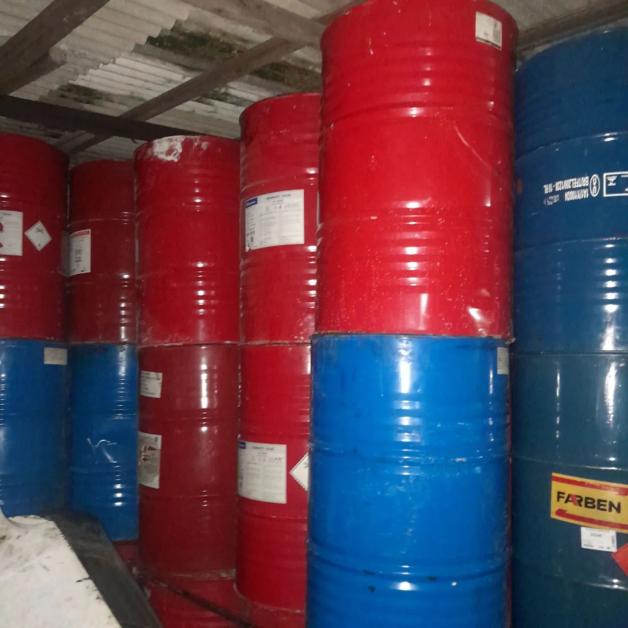 Vendo tambor de 200 litros  - Foto 2