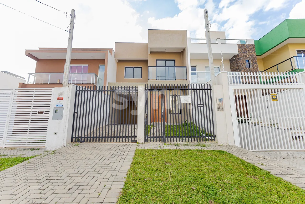 Sobrado Novo à Venda no Pilarzinho 3 Quartos .