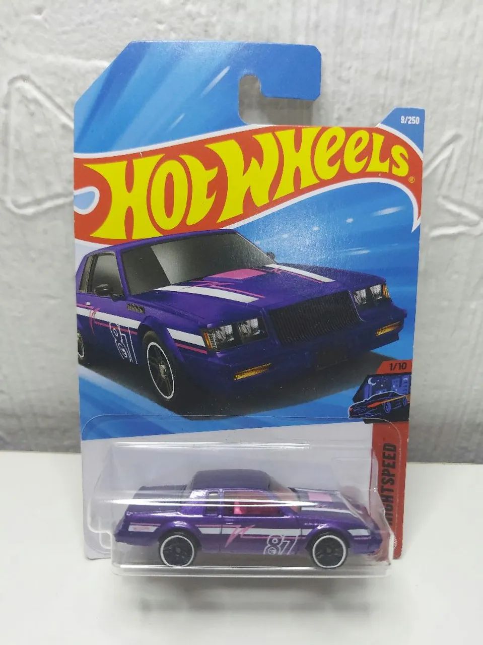 Lote com 5 Hot Wheels T-Hunt Variados - Foto 2
