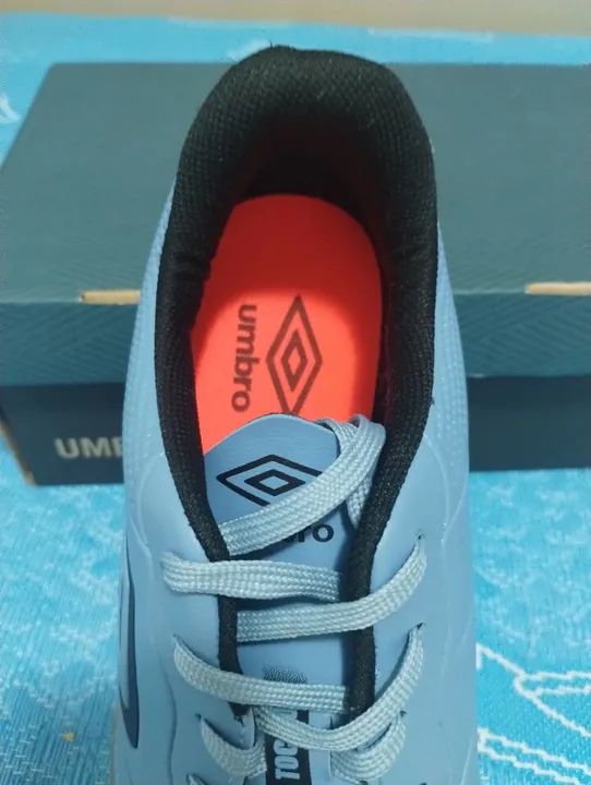 Chuteira futsal umbro número 41 - Foto 6