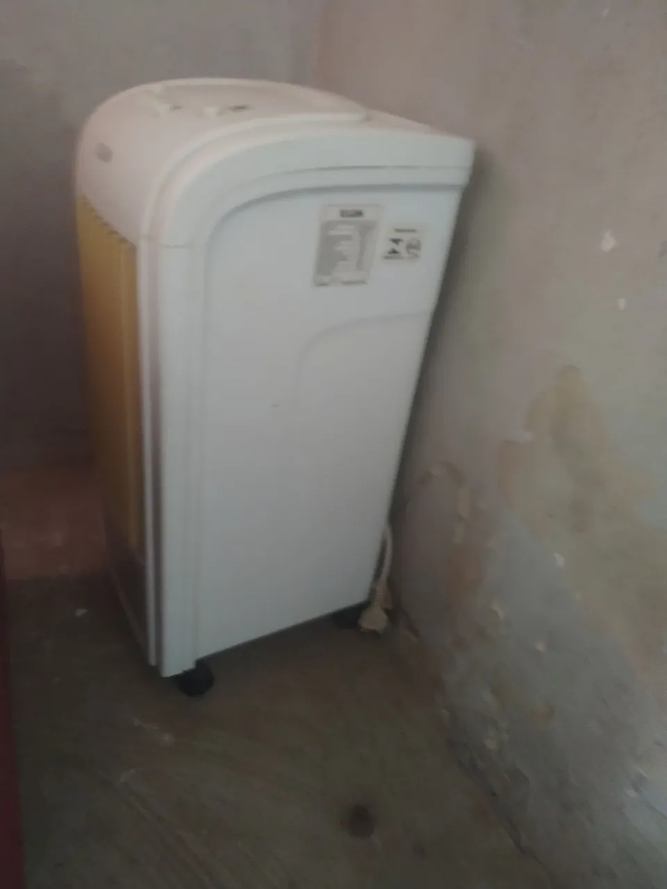 Climatizador de Ar Portátil - Ideal para Refrescar Ambientes