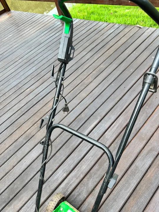 Motor Weg 1050W 60Hz - Foto 2