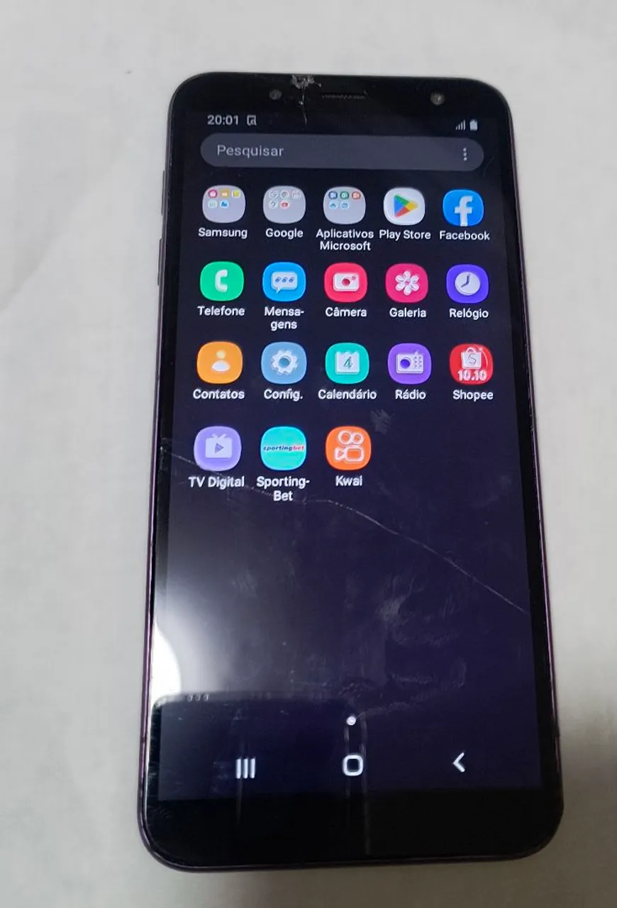 Celular Samsung J6, 32 gb