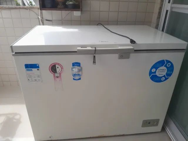 Vendo Freezer Vertical 220V - Foto 2