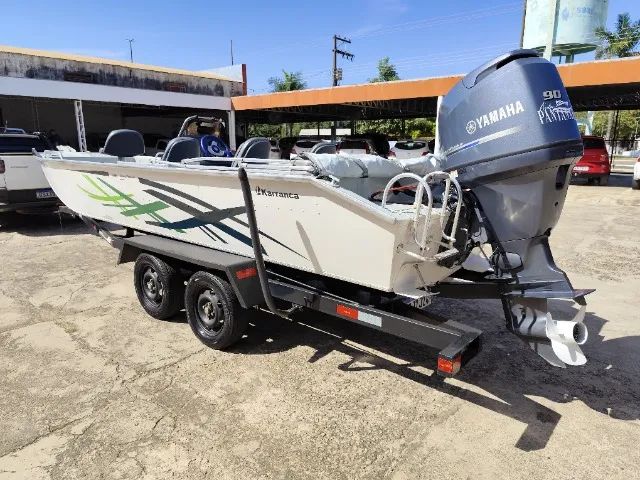 Lancha KARRANCA motor Yamaha 90hp 
