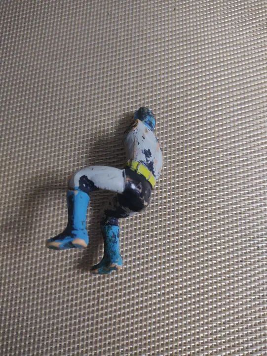 Boneco Batman Sentado Moto, Lancha e Batmóvel DC Super Heróis Gulliver Anos 70 & 80 - Foto 2