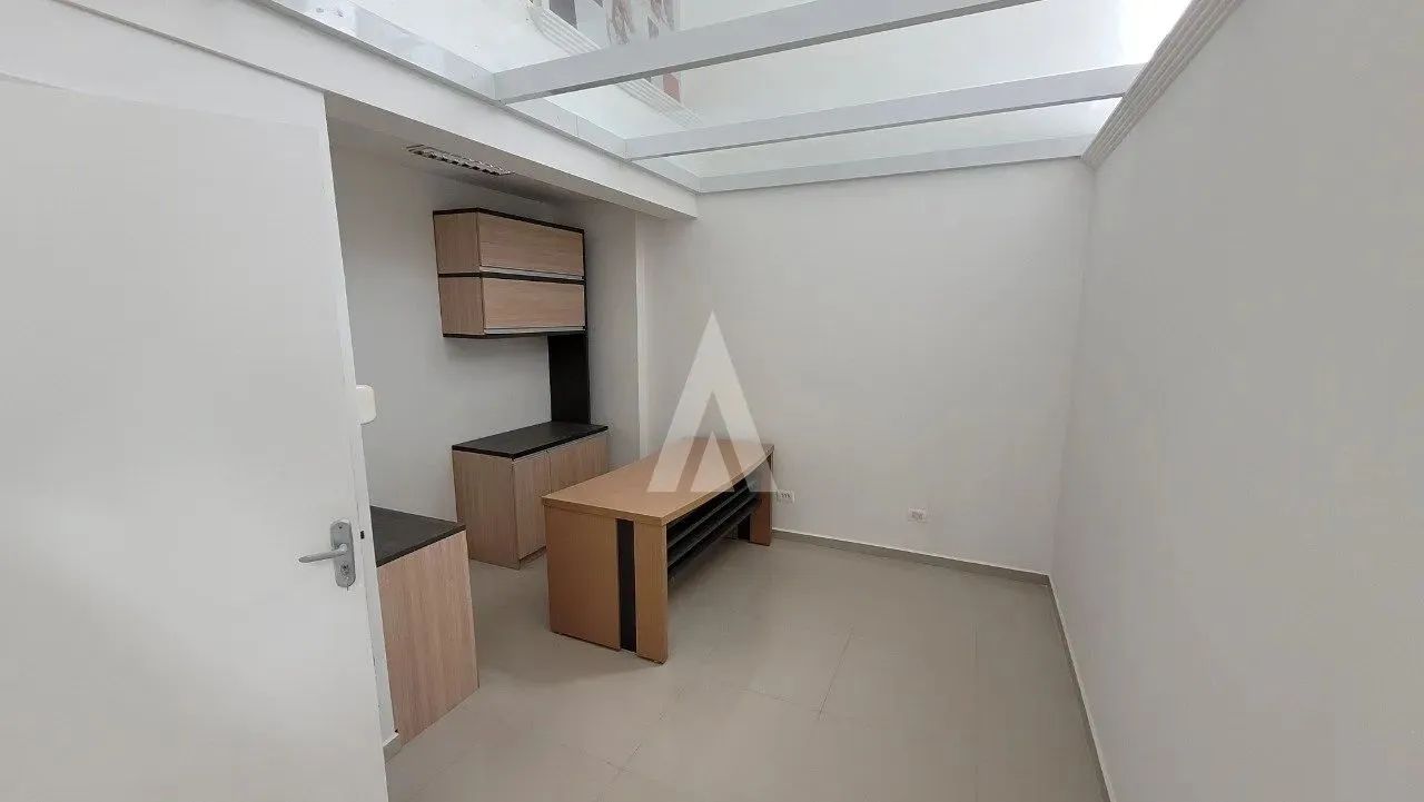 Sala Comercial à venda no bairro CENTRO em JOINVILLE, por R$ 770.000.00. - Foto 5