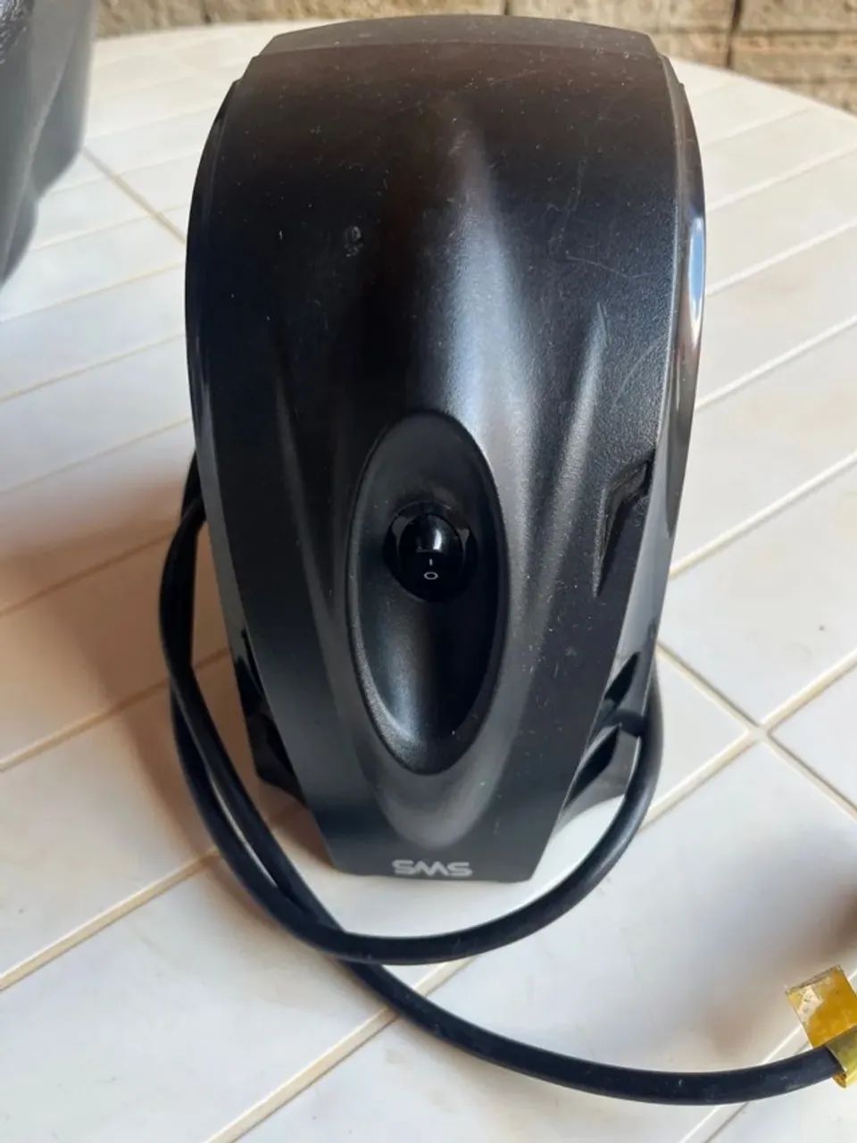 Estabilizador de energia semi novo entrada bi volt