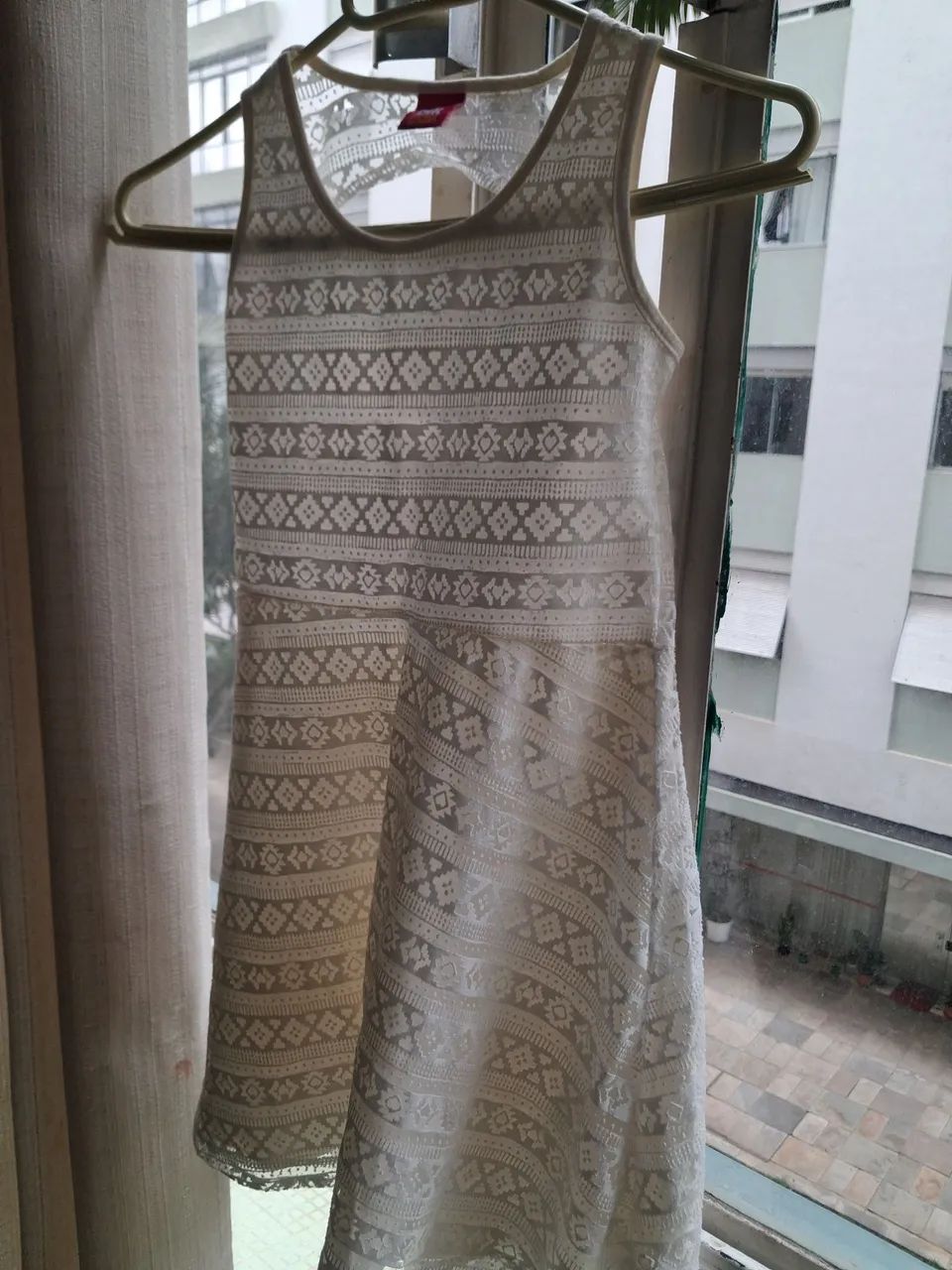 Lindo Vestido Infanto Juvenil Tamanho 8 em excelente estado!!! - Foto 4