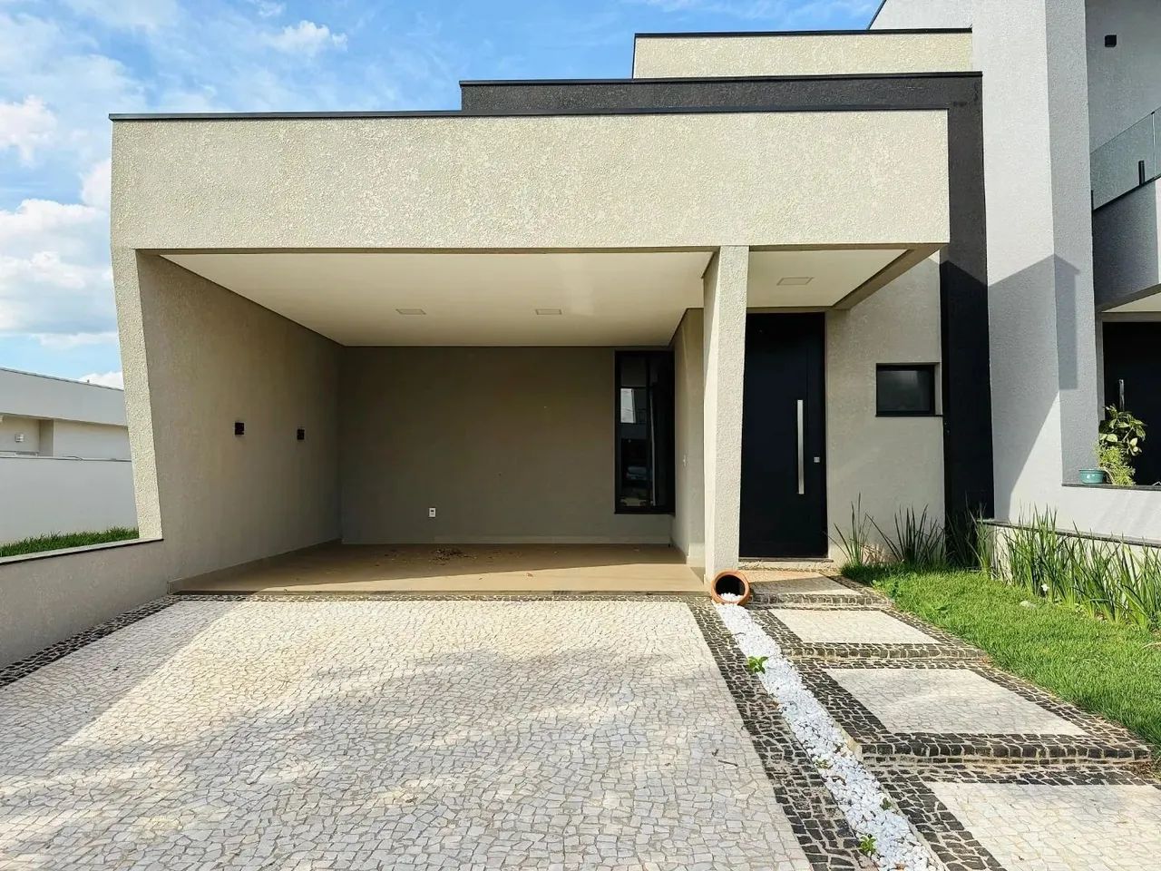 Casa com 3 quartos à venda, 140 m² por R$ 1.180.000 - Residencial Terras da Estância - Pau - Foto 2