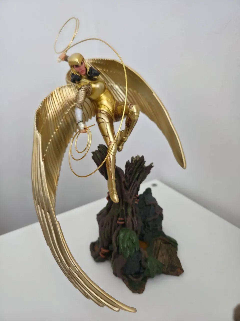 Estátua Wonder Woman Iron Studios - Foto 2